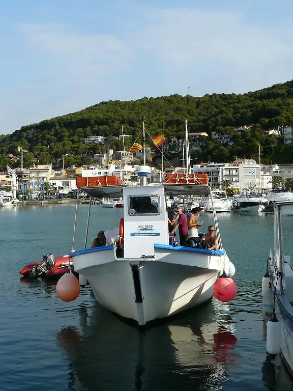 Hotel & Diving Les Illes Л'Эстартит