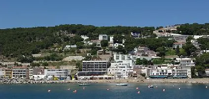 Hotel & Diving Les Illes Л'Эстартит